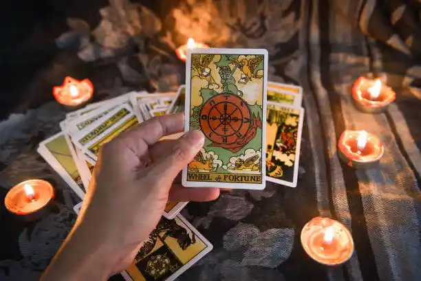 tarot cards Tiffin